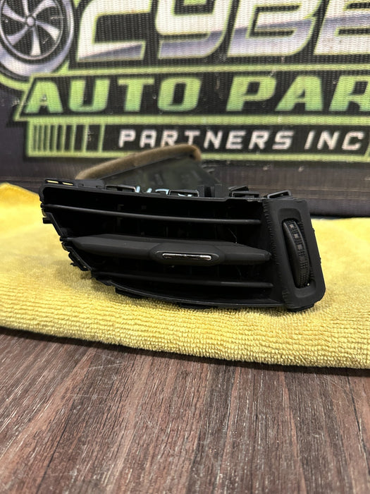 2021 AUDI R8 DRIVER LEFT DASH DASHBAORD AIR VENT OEM 4S0820901 *BURN FLAWS #2*