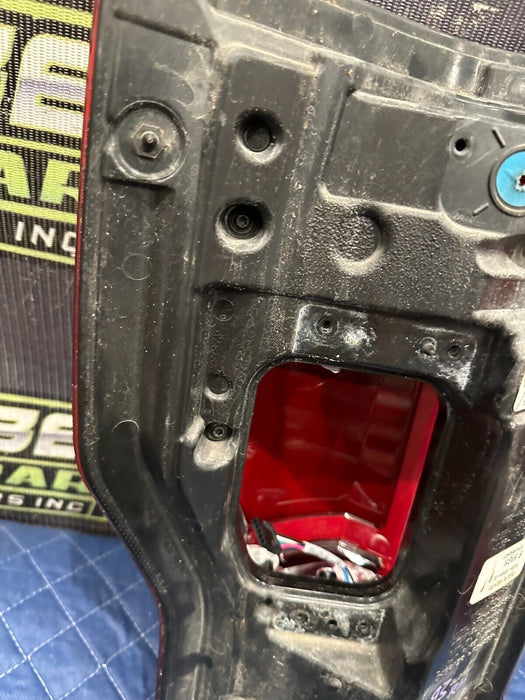 2017-2019 FORD F250 F350 F450 PASSENGER RIGHT BLISS LED TAIL LIGHT OEM  ~MINT~