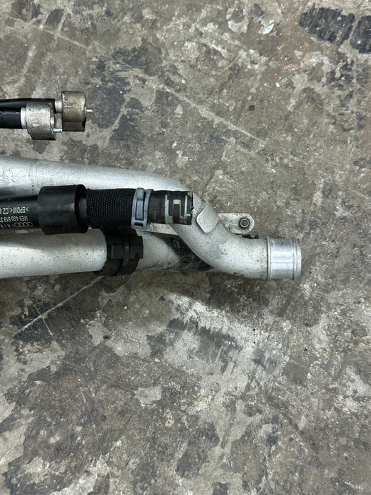 2021 AUDI R8 OEM UNDERBODY CENTER COOLANT PIPE LINE HOSE TUBE 4S0 819 270 D