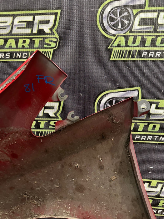 2014 TOYOTA PRIUS V FRONT PASSENGER RIGHT FENDER OEM *RESIDUE/PAINT CHIPS* (READ