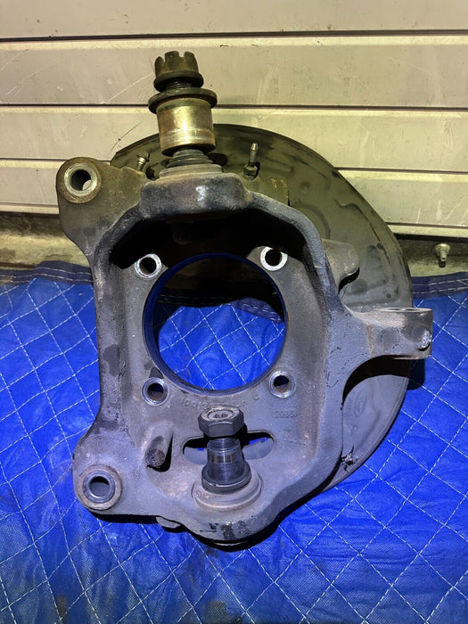 2017-2022 FORD F250 F350 DIESEL FRONT AXLE DRIVER LH KNUCKLE SPINDLE 4X4 OEM 54K