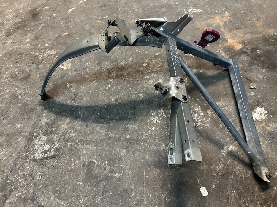 2021 AUDI R8 LEFT RADIATOR SUPPORT BRACKET W FENDER WHEEL ARCH ASSEMBLY OEM