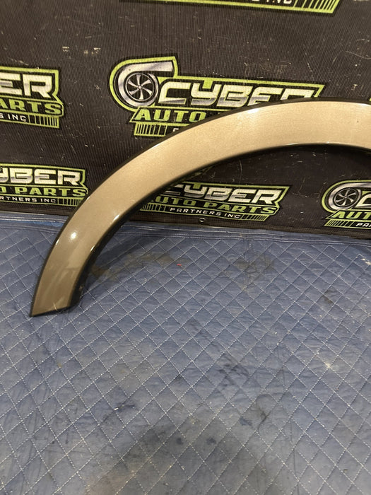 2017-2019 FORD F250 F350 FRONT LEFT FENDER FLARE CARIBOU (H5) OEM *WEAR 3-4/READ