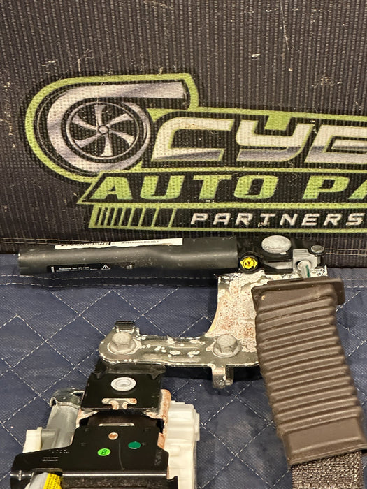 2017-2019 FORD F250 F350 KING RANCH BROWN FRONT RIGHT SEATBELT OEM