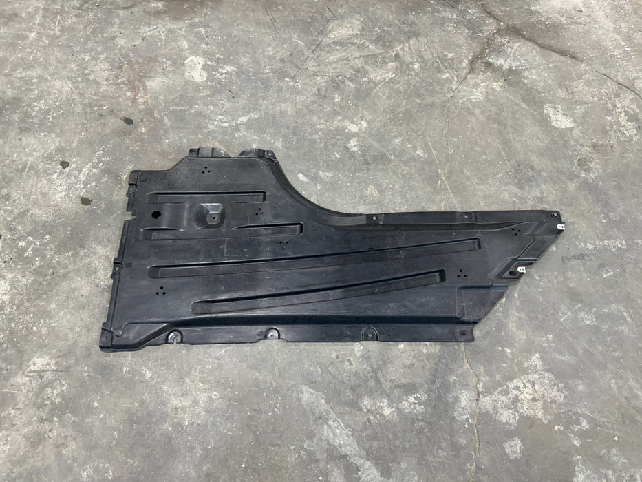 2024 BMW M3 M4 G80 G82 FRONT LEFT ENGINE SPLASH SHIELD OEM 5175 8074617