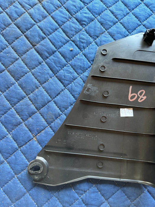 2016 2019 NISSAN TITAN XD FRONT RIGHT KICK PANEL SIDE TRIM 669007S000 ~WEAR~