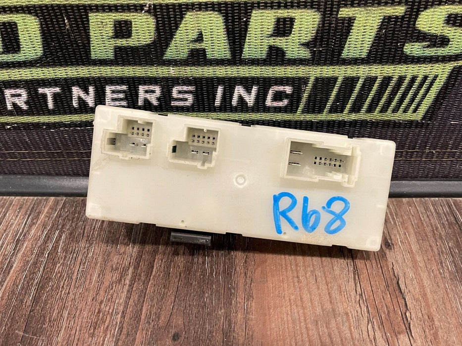 2020 BMW M8 COMP F93 TRUNK FUNCTION CONTROL MODULE OEM 61.35-2762358-01