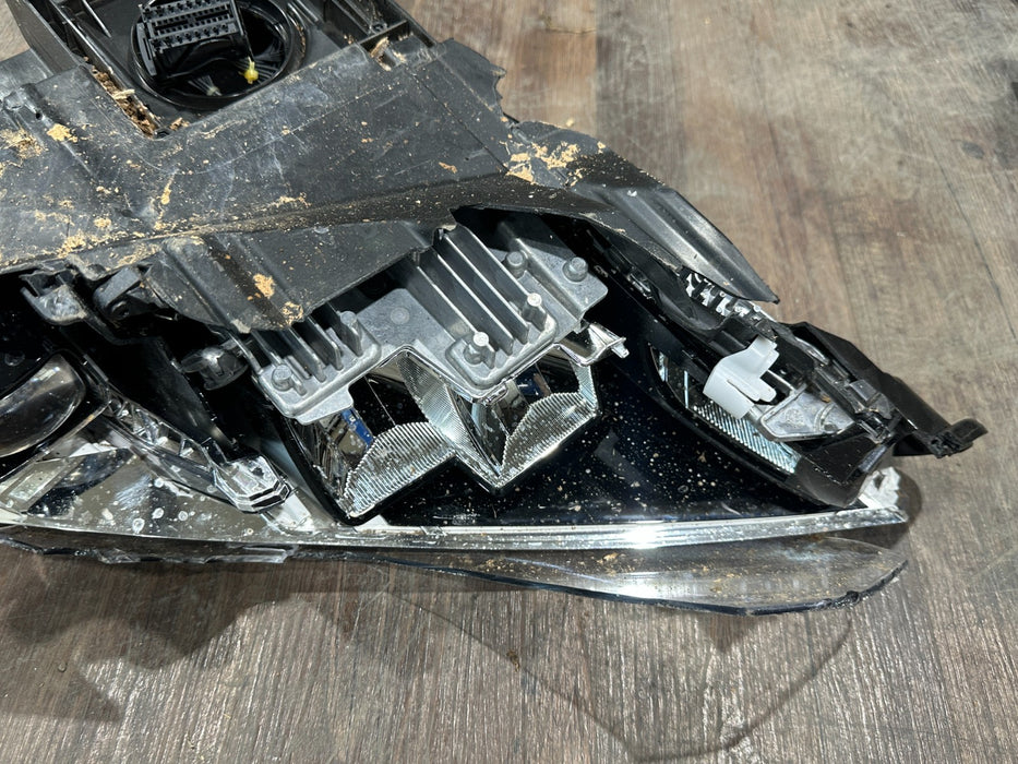 2017 AUDI R8 LEFT LED HEADLIGHT OEM *DAMAGED*