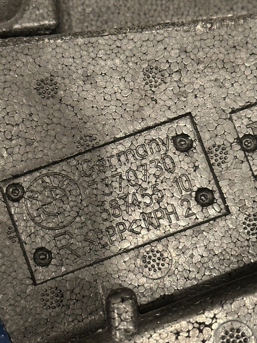 2020 BMW M4 F82 LEFT RIGHT FOAM CRASH PAD FOR DOOR OEM 7370728 7370730 587455