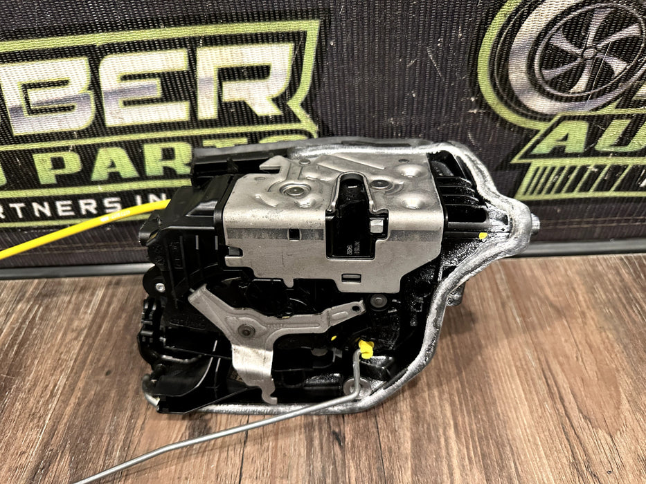 2020 BMW M8 COMP F93 REAR LEFT DOOR LOCK LATCH ACTUATOR W MOTOR OEM 5121 7477705