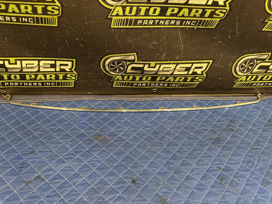 2017-2019 FORD F250 F350 F450 LIMITED GRILLE LOWER BOTTOM TRIM OEM