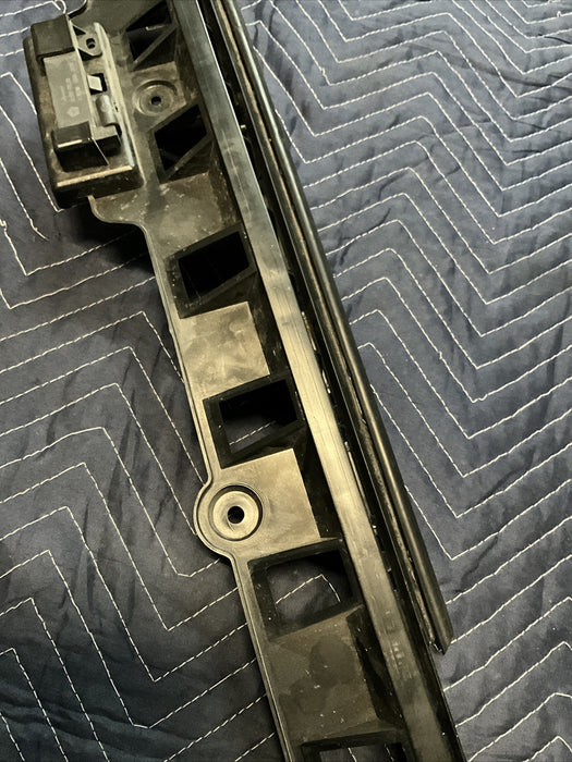 2016 DODGE CHARGER HELLCAT REAR BUMPER SUPPORT MOUNT BRACKET OEM 68226564AB