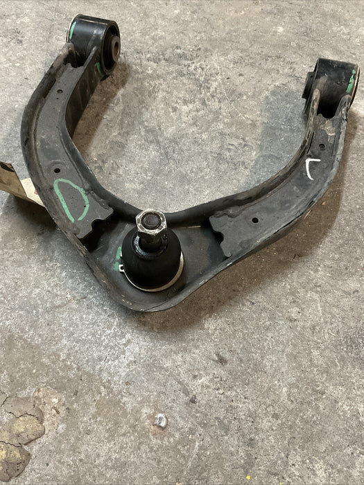 2016-2019 NISSAN TITAN XD FRONT RIGHT UPPER CONTROL ARM OEM