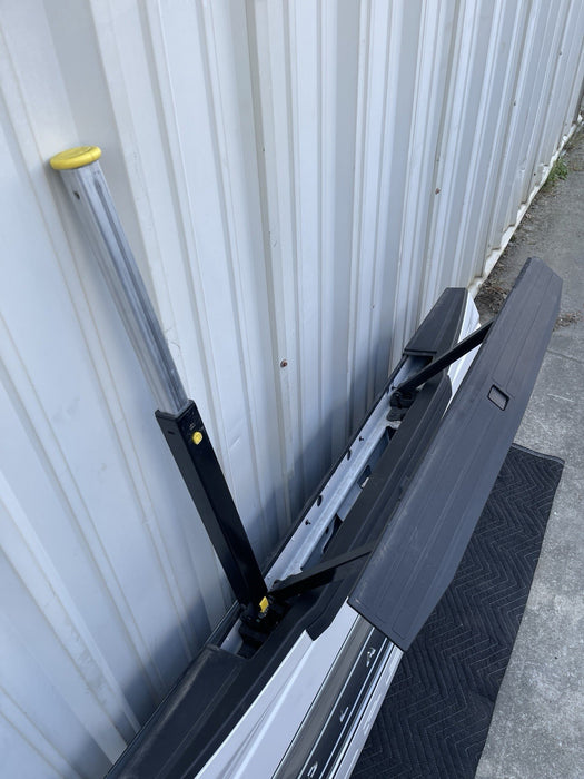 2017 2018 2019 FORD F250 F350 F450 PLATINUM TAILGATE W/ STEP METALLIC WHITE (UG)