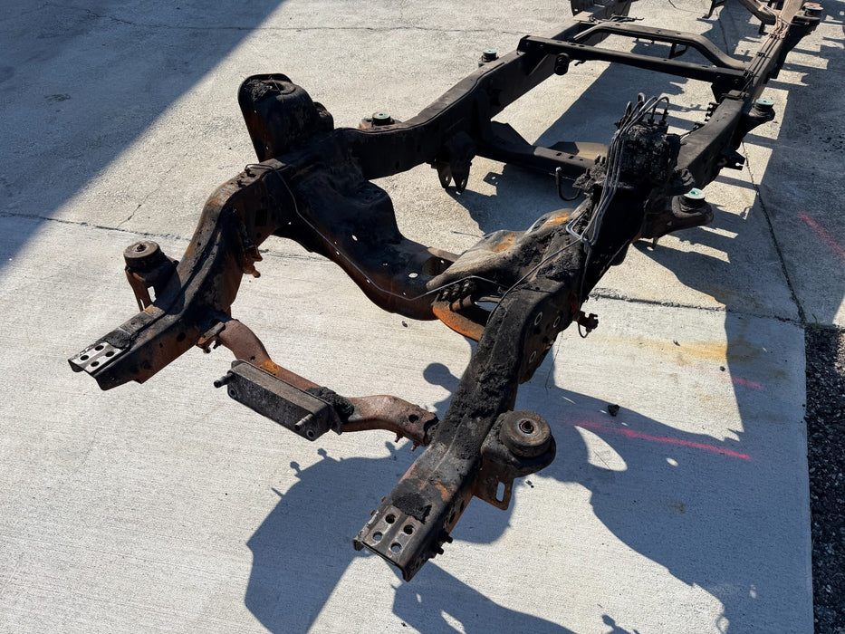 2017-2019 FORD F250 F350 F450 DIESEL 4X4 CREW CAB LONG BED FRAME 176" WB