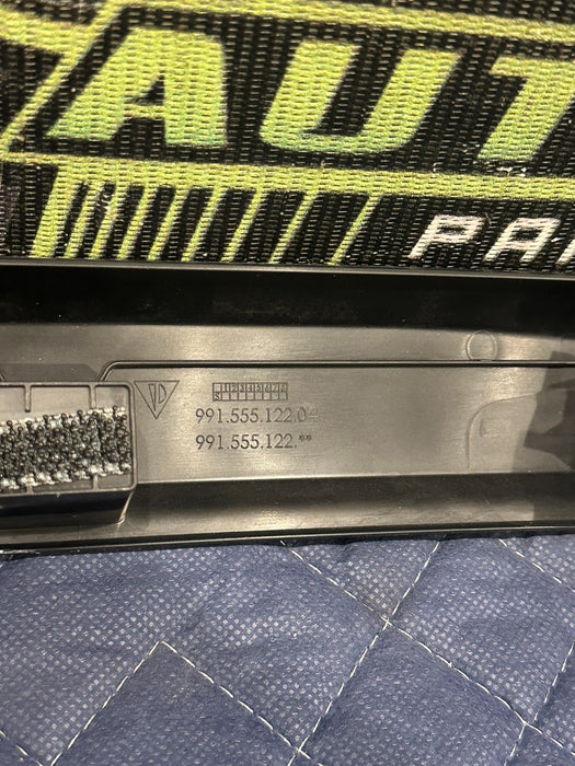 2014 PORSCHE 911 TURBO S RIGHT DOOR SILL LINING TRIM OEM 991.555.122