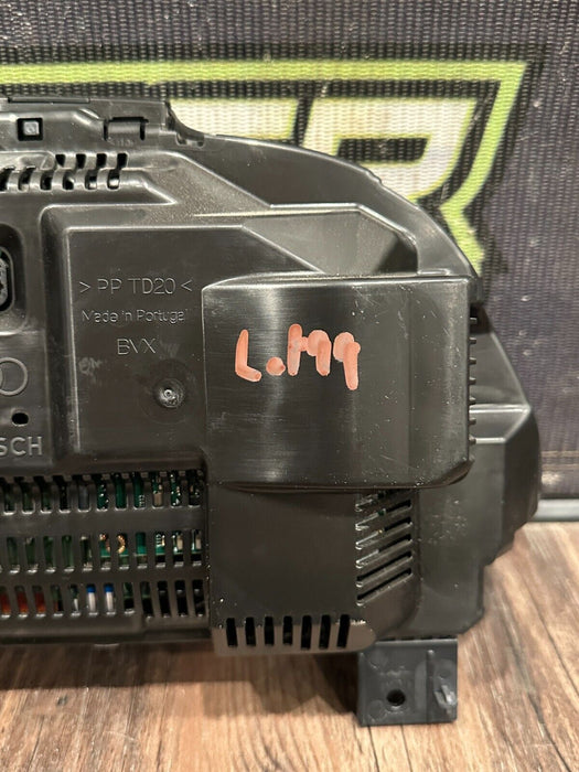 2021 AUDI R8 INSTRUMENT GAUGE CLUSTER SPEEDOMETER OEM *WATER DAMAGE* 14K MILES