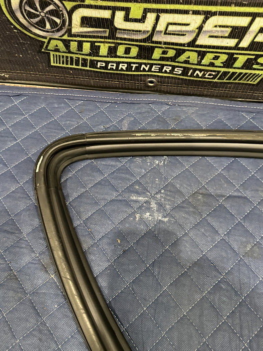 2019 FORD F150 3.5L RAPTOR FRONT RIGHT DOOR WEATHERSTRIP OEM FL34-1625766