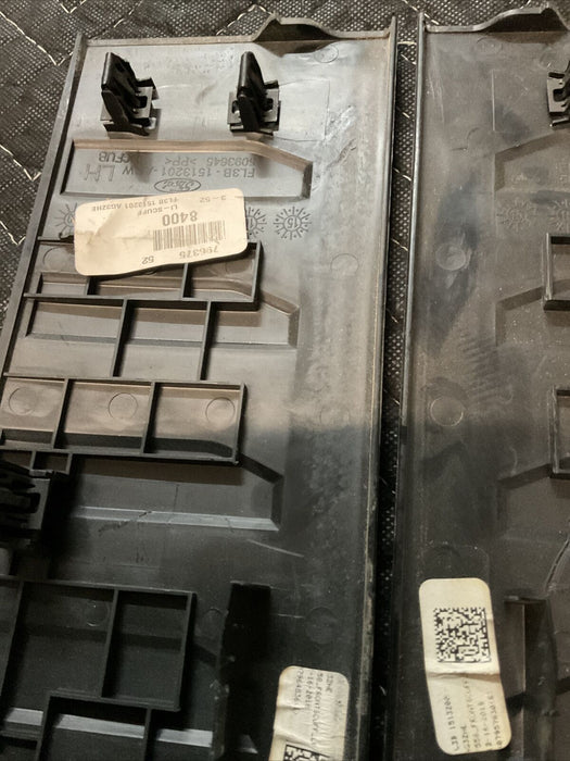 2017-2019 FORD F250 F350 F450 LARIAT BLACK FRONT SCUFF KICK PLATE SET PAIR OEM