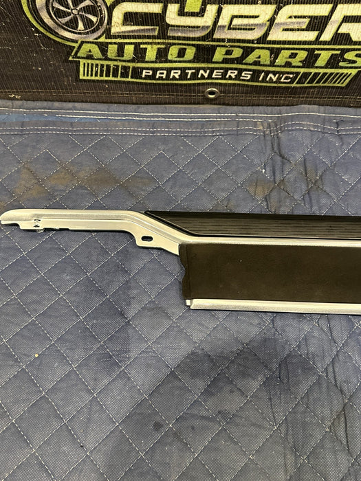2024 DODGE RAM 3500 LARAMIE FRONT RIGHT DARK WOOD DOOR PANEL TRIM OEM 3837499-TZ