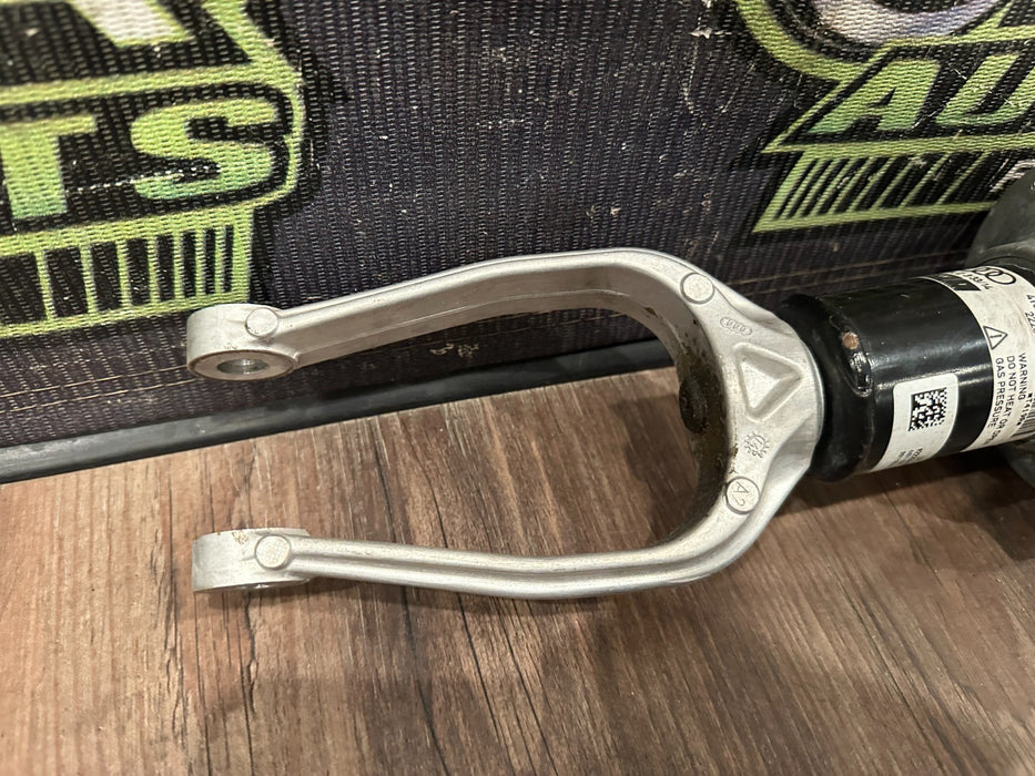 LAMBORGHINI HURACAN FRONT LEFT LIFTING SHOCK ABSORBER STRUT OEM 4T0 412 019 R