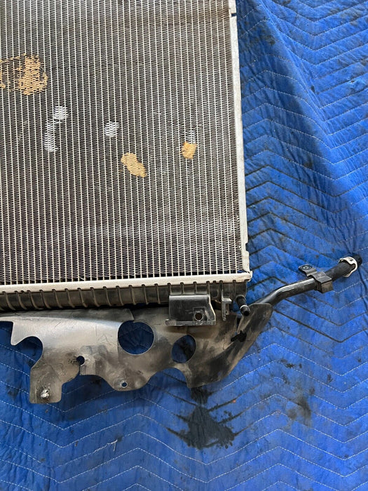 2019 FORD F250 F350 F450 6.7L DIESEL RADIATOR ASSEMBLY OEM ~MINOR FLAW NO LEAKS~