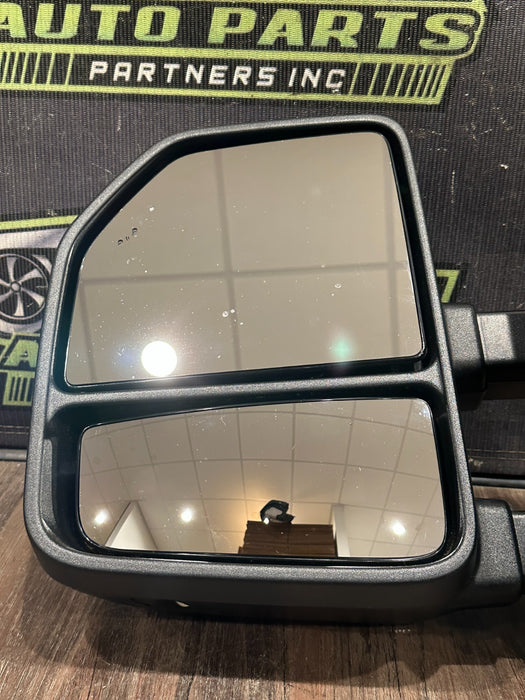 2023-2026 FORD F250 F350 F450 LEFT TOW MIRROR W CAMERA OEM BLK (UM) *FLAWS 6-10*