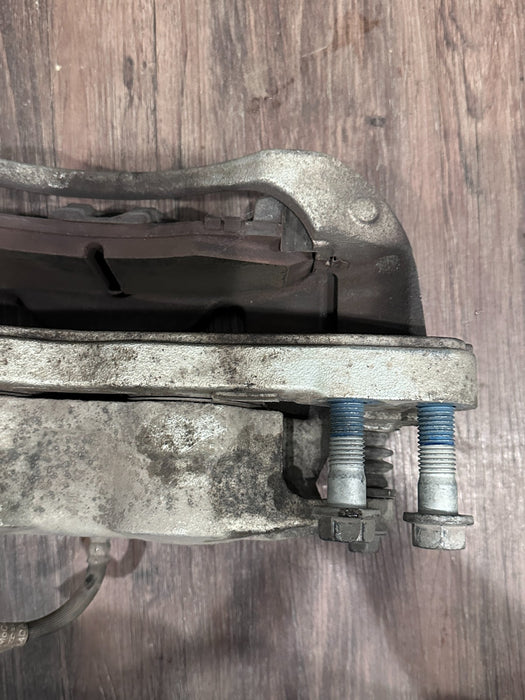 2018 2022 FORD F450 REAR LEFT DRIVER  BRAKE CALIPER OEM