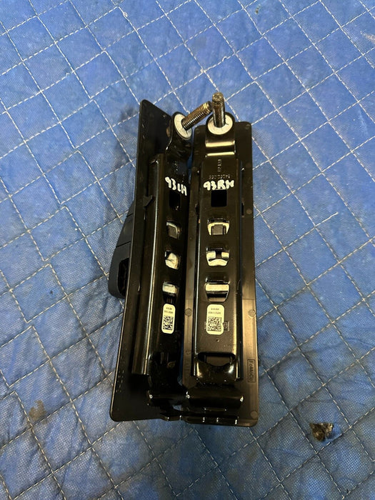 2019 FORD F250 F350 F450 PLATINUM B PILLAR SEATBELT ADJUSTER BRACKETS PAIR OEM