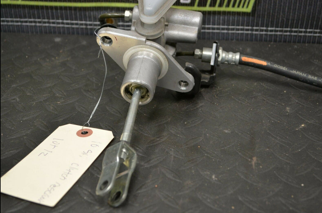 2015-2019 SUBARU WRX STI OEM CLUTCH RESEVOIR