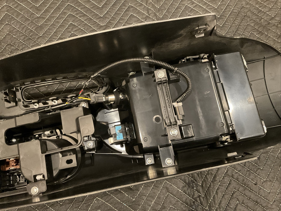2018 NISSAN 370Z CENTER CONSOLE CUP HOLDER ASSEMBLY OEM 2009-2020