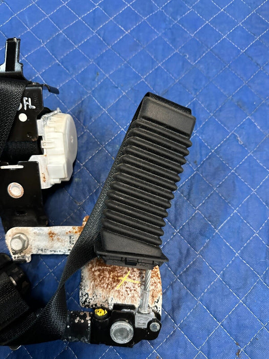 2018 2019 2022 FORD F250 F350 F450 PLATINUM FRONT LEFT DRIVER SEATBELT OEM