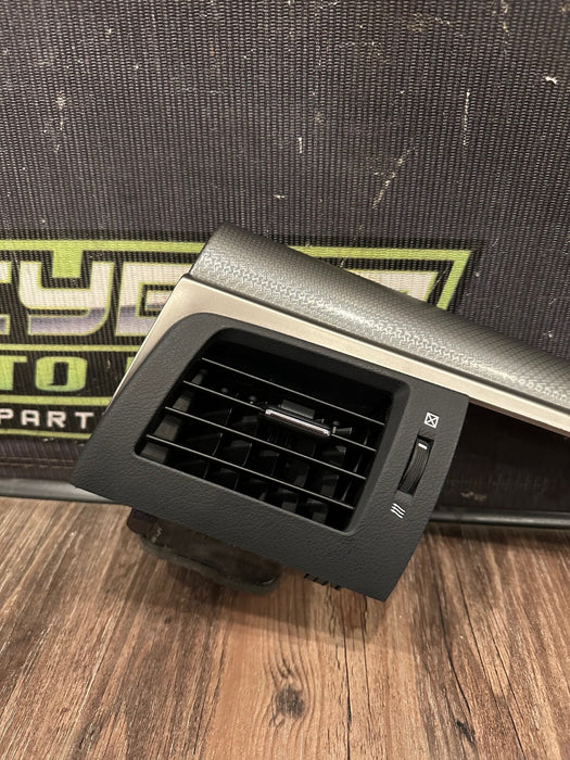 2014 LEXUS CT200H DASHBOARD DRIVER LEFT AIR VENT TRIM OEM *MINOR SCUFFS* (READ)