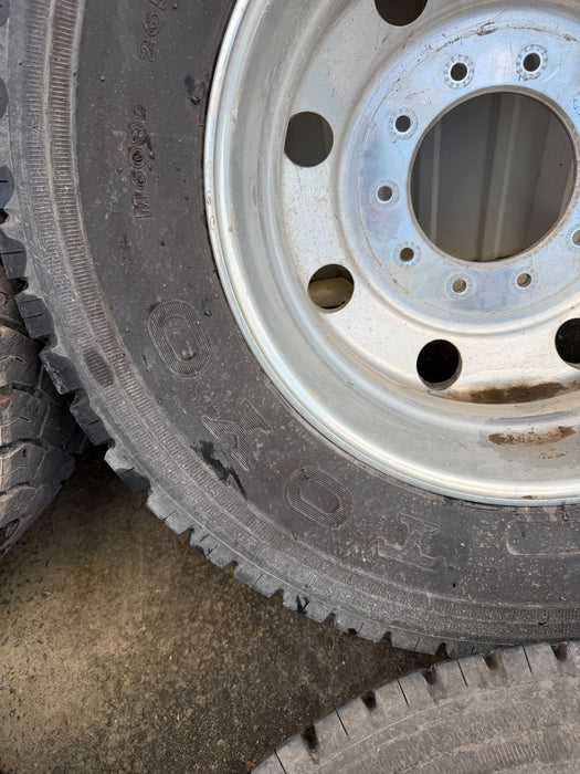 (4) FORD F450 REAR 10X225 2 STEEL 2 ALUMINUM WHEELS TOYO 265/70R19.5