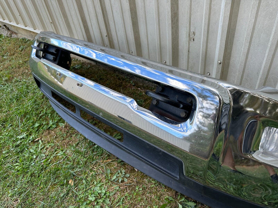 2014 2015 2016 2017 2018 RAM 2500 3500 CHROME FRONT BUMPER W/ FOG LIGHTS OEM