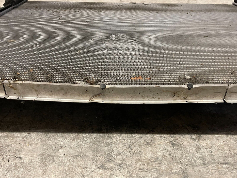 2017-2019 FORD F250 F350 6.7L DIESEL SUPERDUTY RADIATOR OEM *BENT*