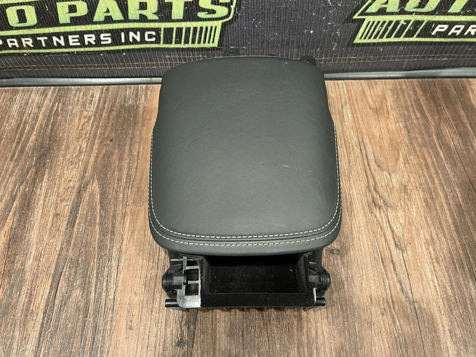 2014-15 AUDI R8 V10 CENTER CONSOLE LEATHER STORAGE COMPARTMENT OEM *MINOR FLAWS*