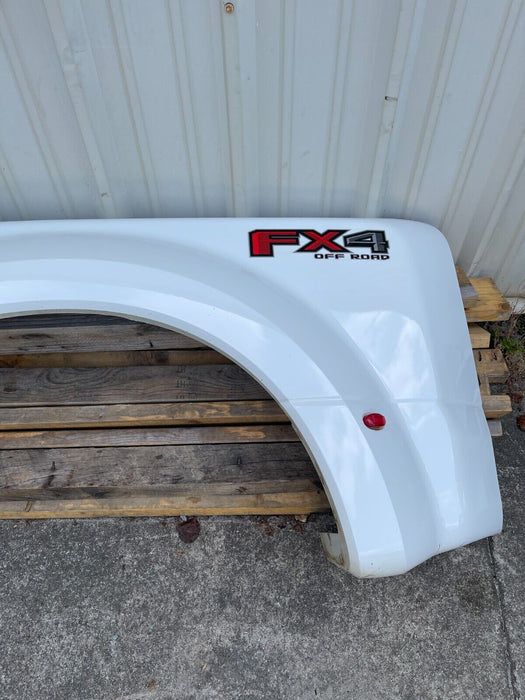 2020-2022 FORD F350 F450 LEFT DUALLY BED SIDE FENDER FLARE STAR WHITE *AZ* OEM