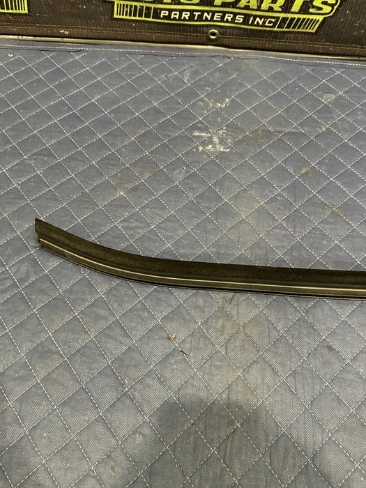 2019 FORD F150 3.5L RAPTOR REAR RIGHT DOOR WEATHERSTRIP BELT OEM FL34-1521434
