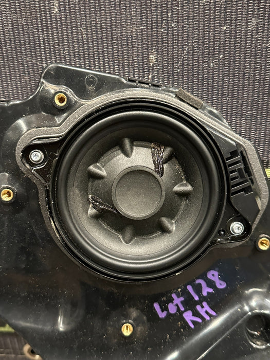 2017 AUDI R8 RIGHT DOOR SPEAKER OEM 4S0 035 305