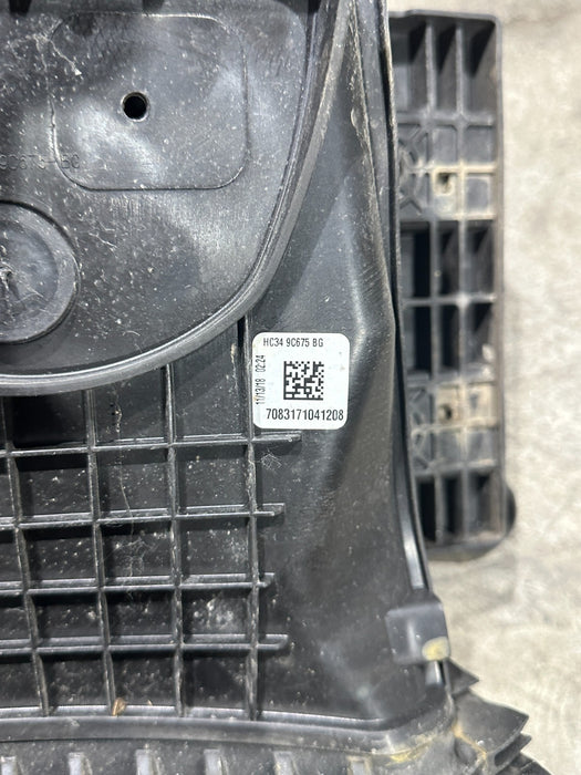 2017-2019 FORD F450 BATTERY TRAY W DUCT OEM