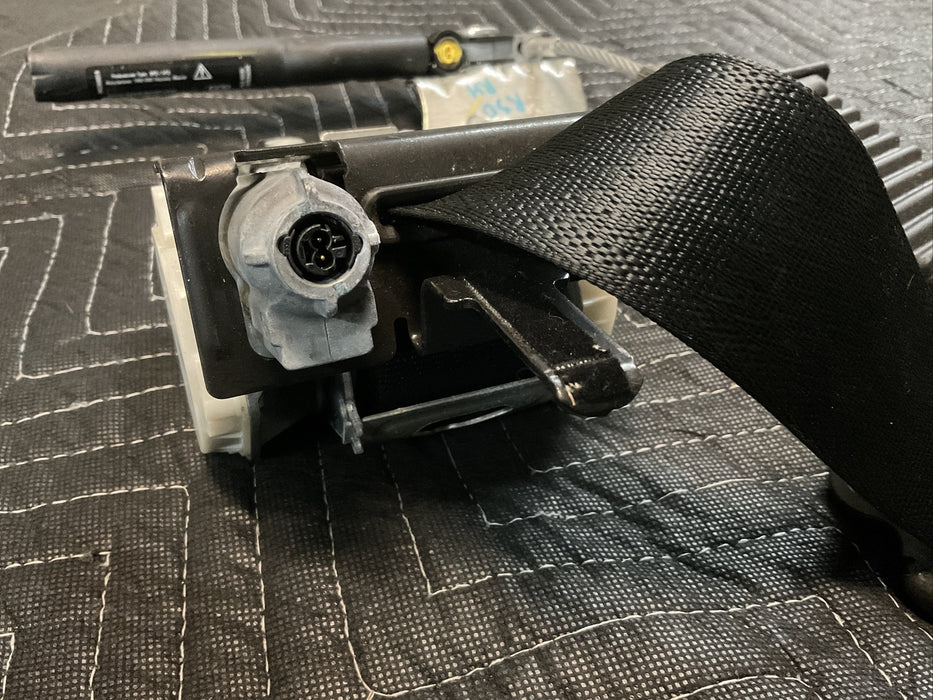 2018 2019 FORD F250 F350 F450 FRONT PASSENGER RH SEAT BELT RETRACTOR
