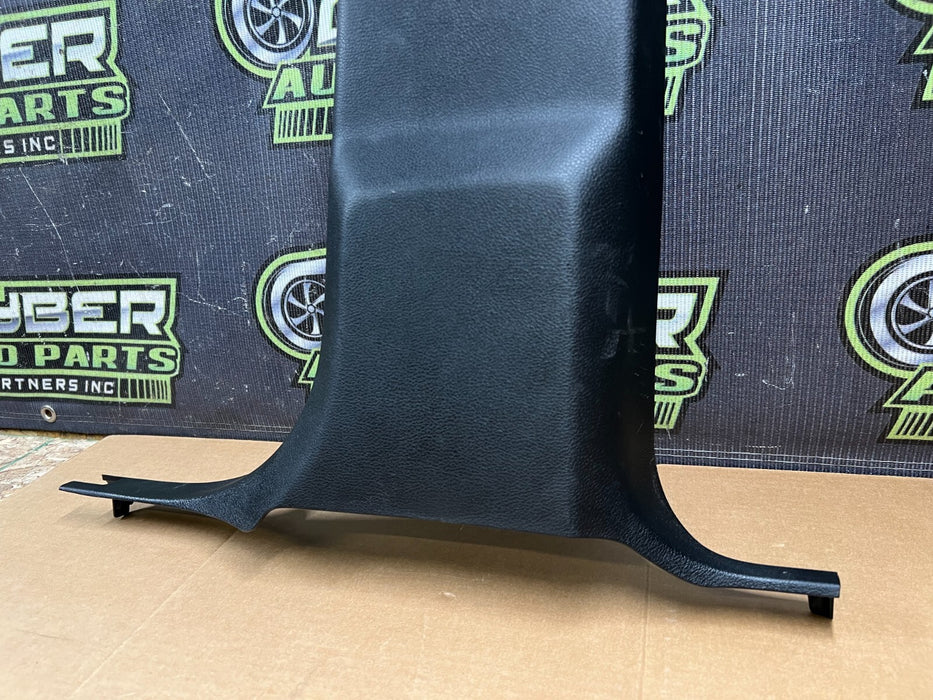 2017 RAM 2500 3500 4500 LARAMIE RIGHT PASSENGER LOWER CENTER B PILLAR TRIM PANEL
