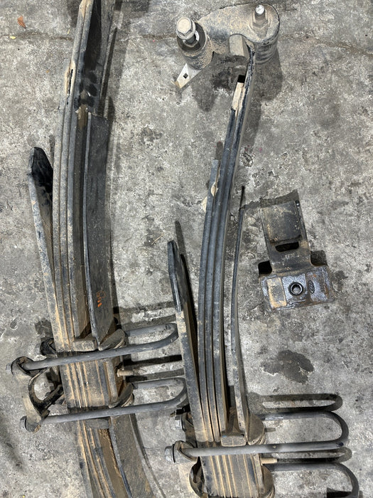 2024 FORD F350 REAR LEFT RIGHT LEAF SPRINGS W/SPACERS OEM HC3C5A975NH HC3C 5A975