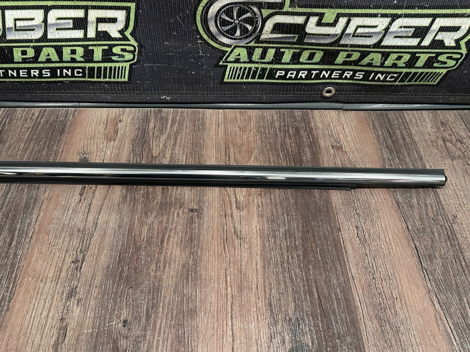 2017-2019 FORD F250 F350 F450 REAR LEFT RIGHT CHROME DOOR WINDOW BELT OEM