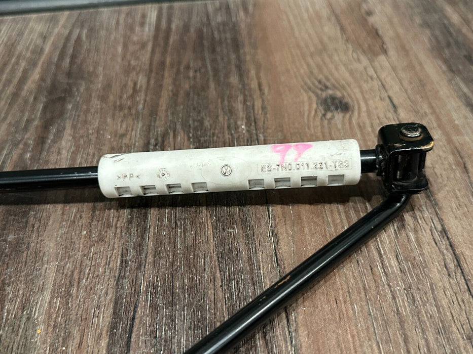 2021 AUDI R8 EMERGENCY SPARE TIRE JACK CRANK HANDLE LEVER OEM 7N0.011.221