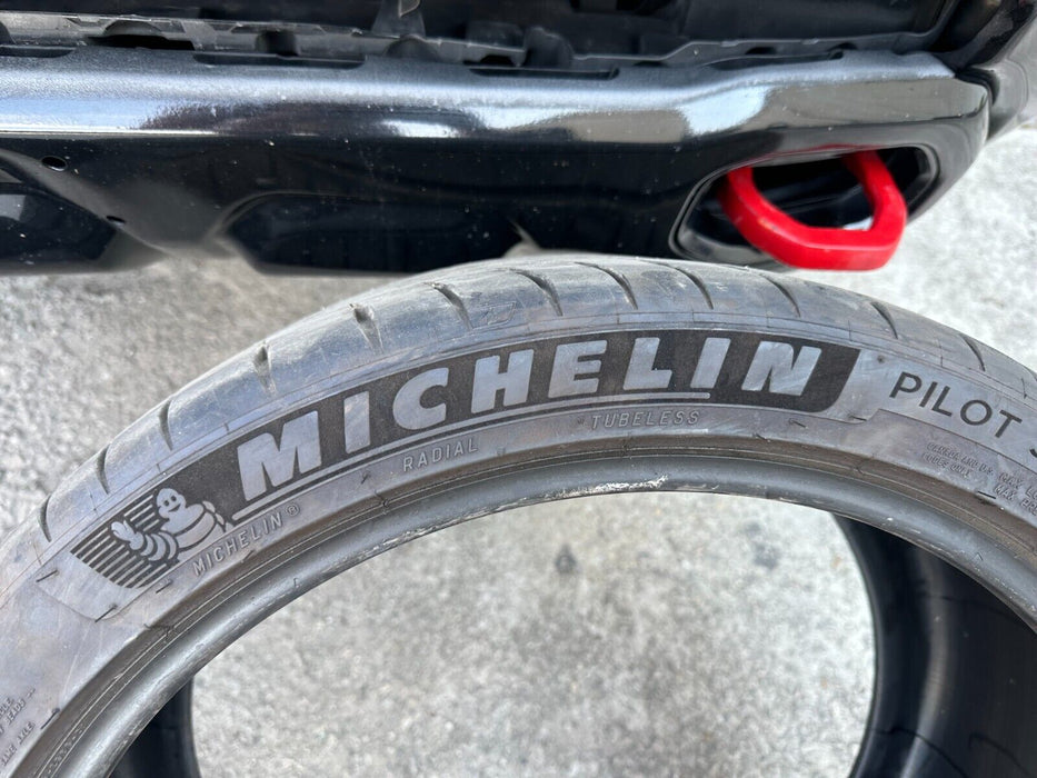 Michelin Pilot Sport 4 S 265/35 R20 99Y Summer Tyres (2)