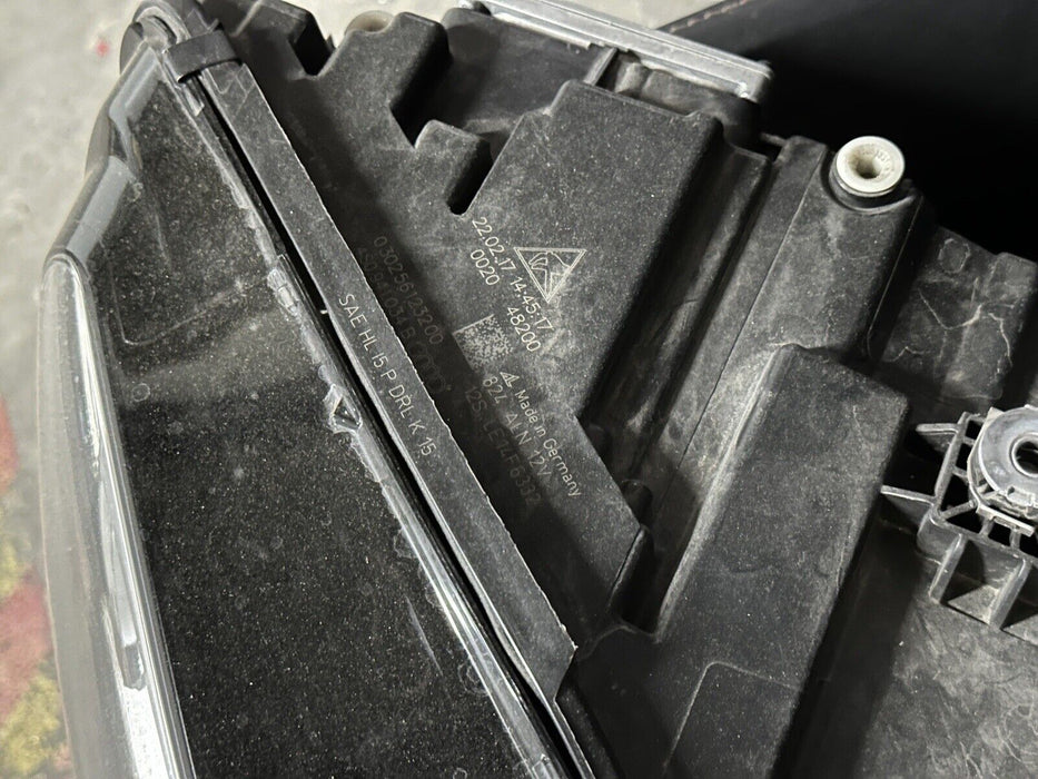 2017 AUDI R8 PLUS LASER PASSENGER HEADLIGHT OEM *MODULES NOT INCLUDED*