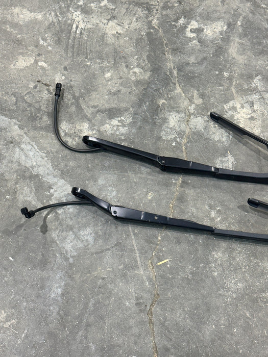 2024 BMW M3 M4 G80 G82 LEFT RIGHT WINDSHIELD WIPER ARMS OEM