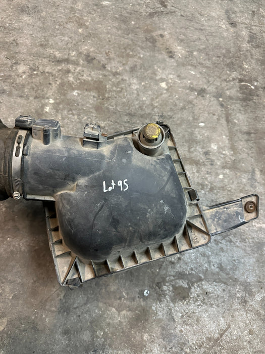 2006-2008 DODGE RAM 2500 RAM ACTIVE AIR INTAKE ASSEMBLY OEM